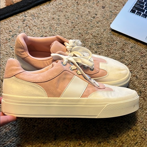 J/SLIDES Pink and White Retro Platform Sneakers - Picture 4 of 8